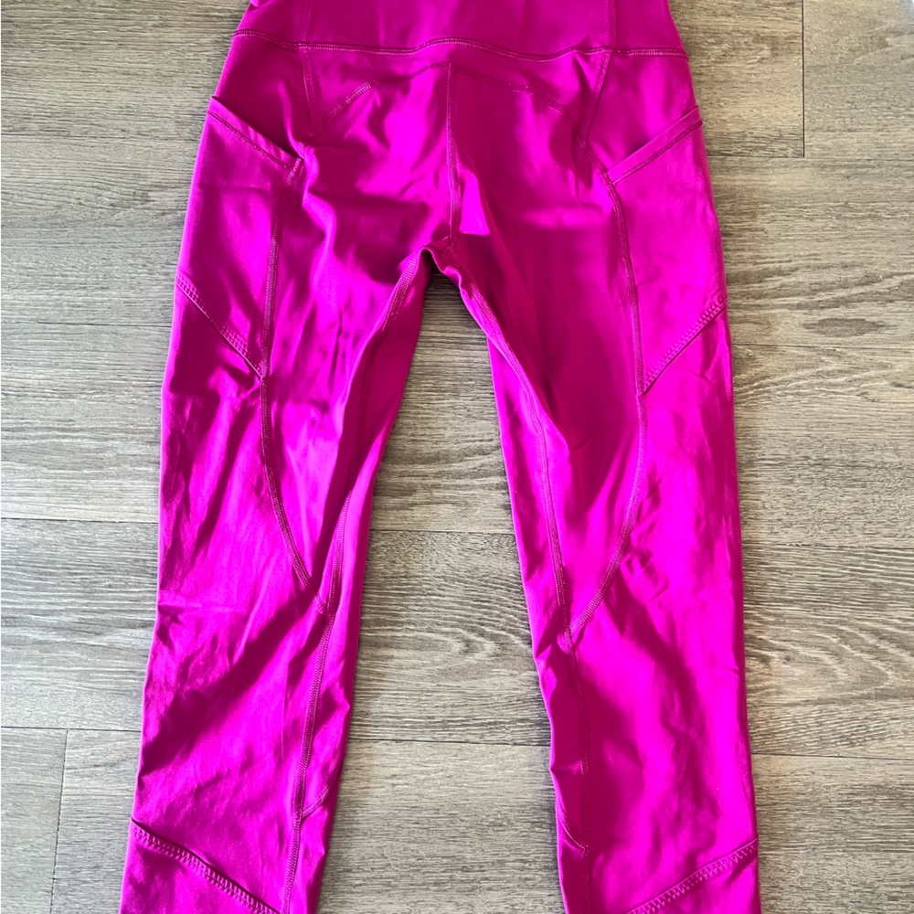 Lululemon 23in high rise leggings